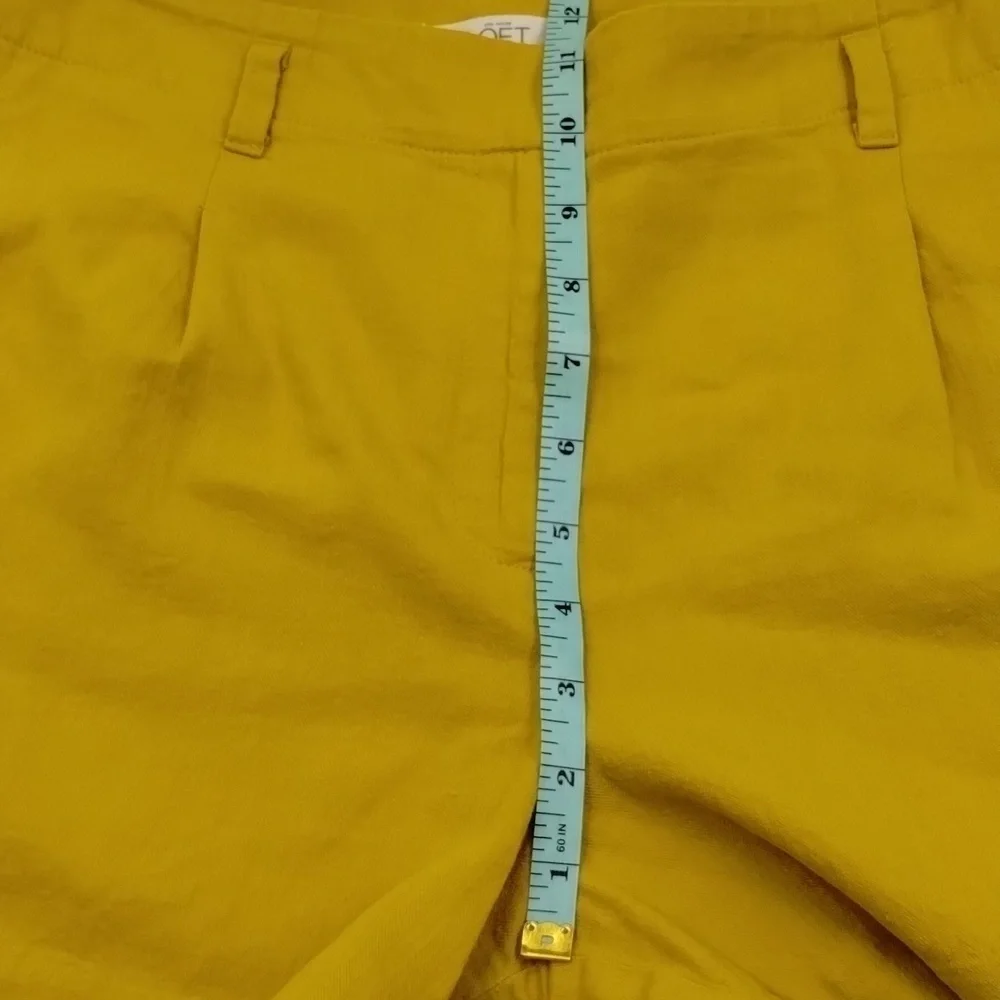 Ann Taylor LOFT Mustard Yellow Size 12 Linen Blend Shorts